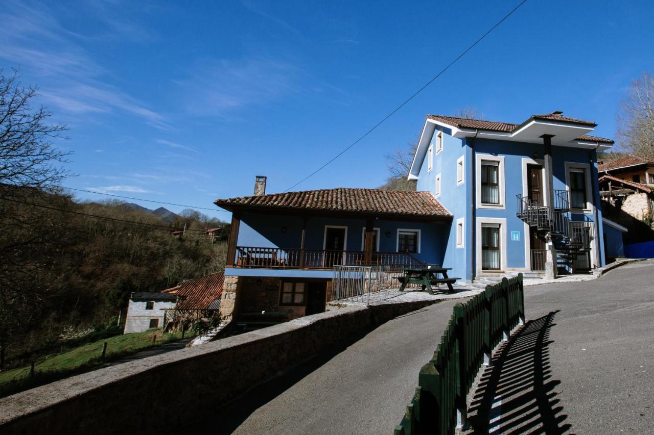 La Casona De Cardes Hotel Cangas de Onis Exterior photo